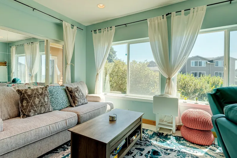 Captains Quarters, property photo 2