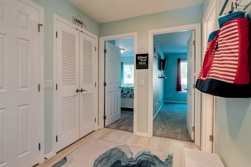 Captains Quarters, property photo 11