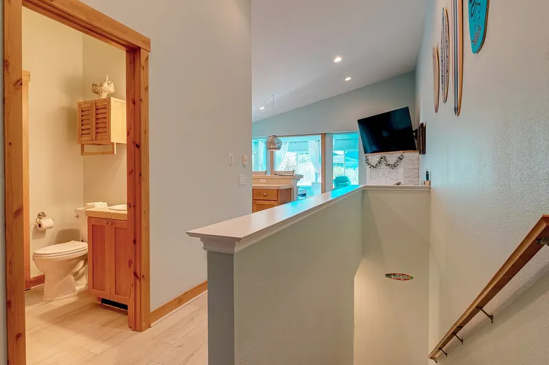 Captains Quarters, property photo 13