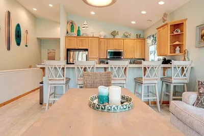 Captains Quarters, property photo 16