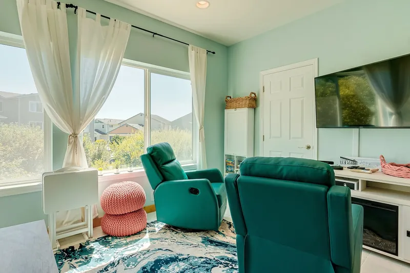 Captains Quarters, property photo 22