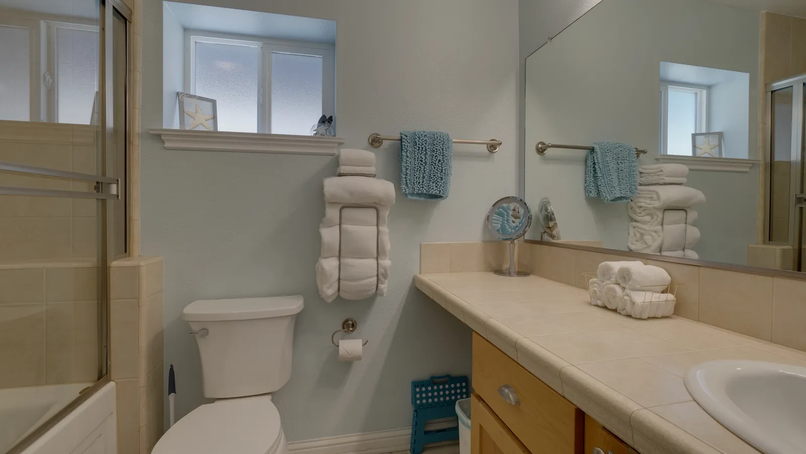 Captains Quarters, property photo 65
