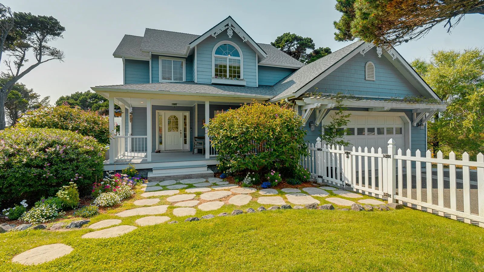 Garden by the Sea, property photo 75