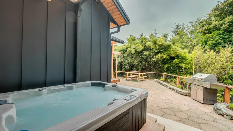 Getaway Gem, Additional photos image 1