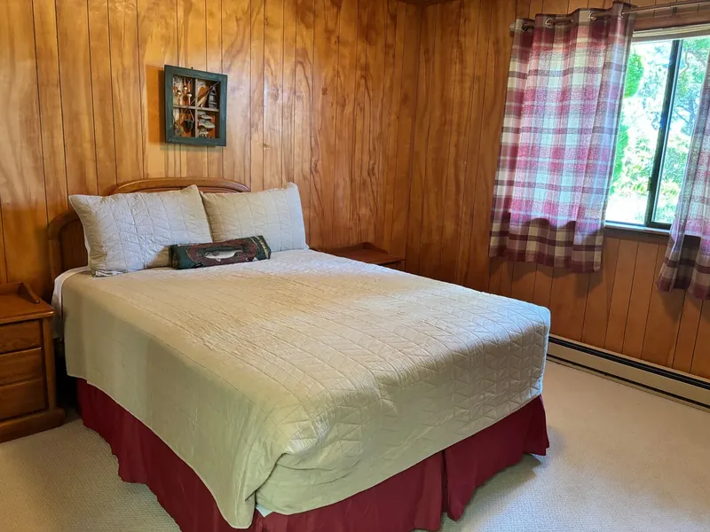 Going Rogue, Bedroom 3 image 1
