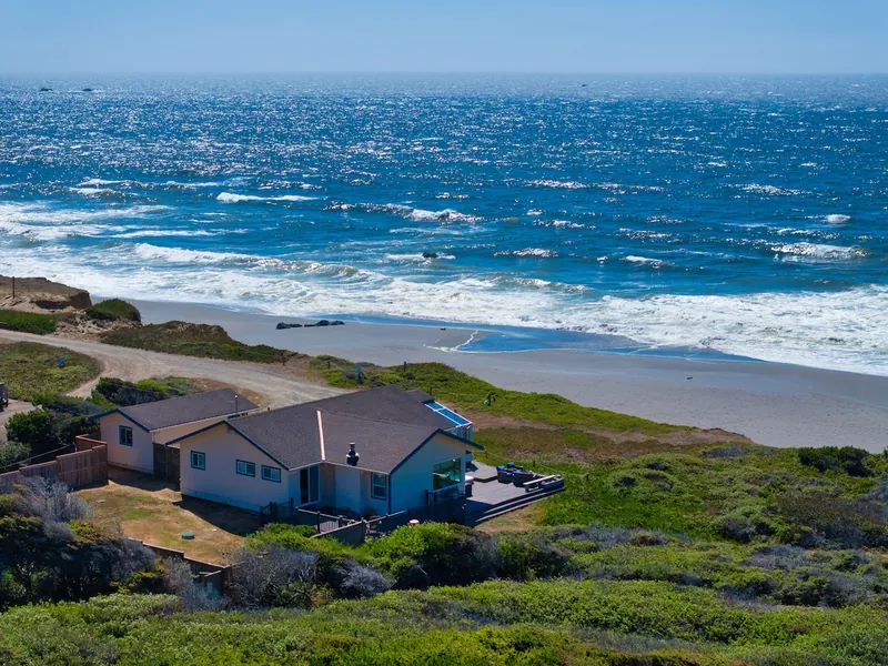 Lands End, property photo 4