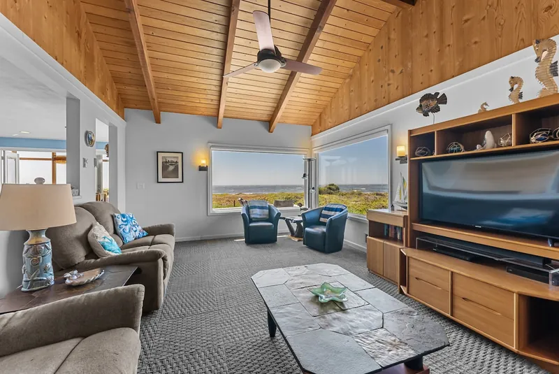 Lands End, property photo 8