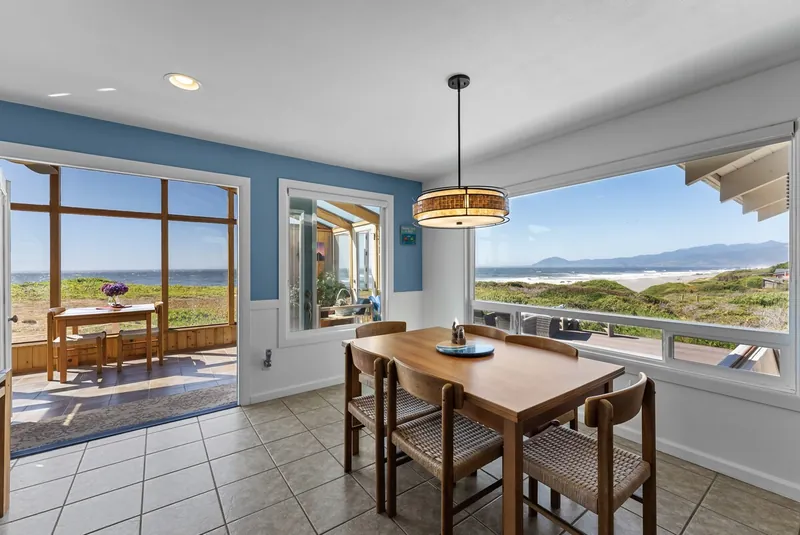 Lands End, property photo 10