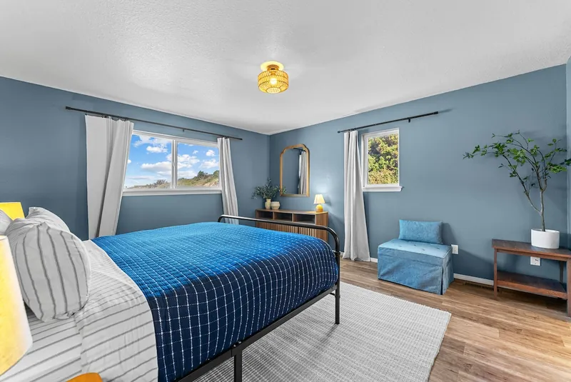 Morning Star Lookout, Bedroom 1 image 2