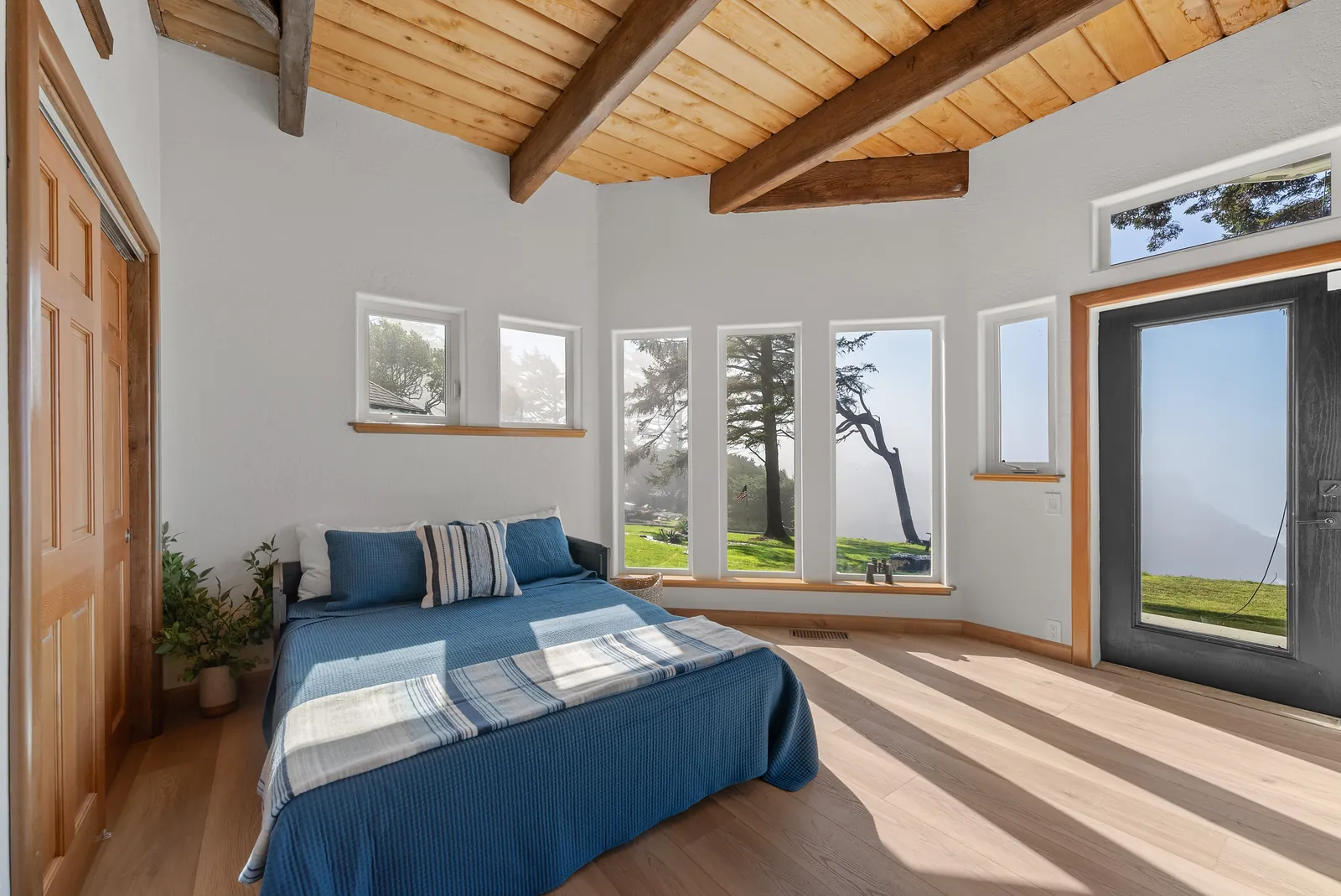 Pirate Cove Retreat, property photo 68