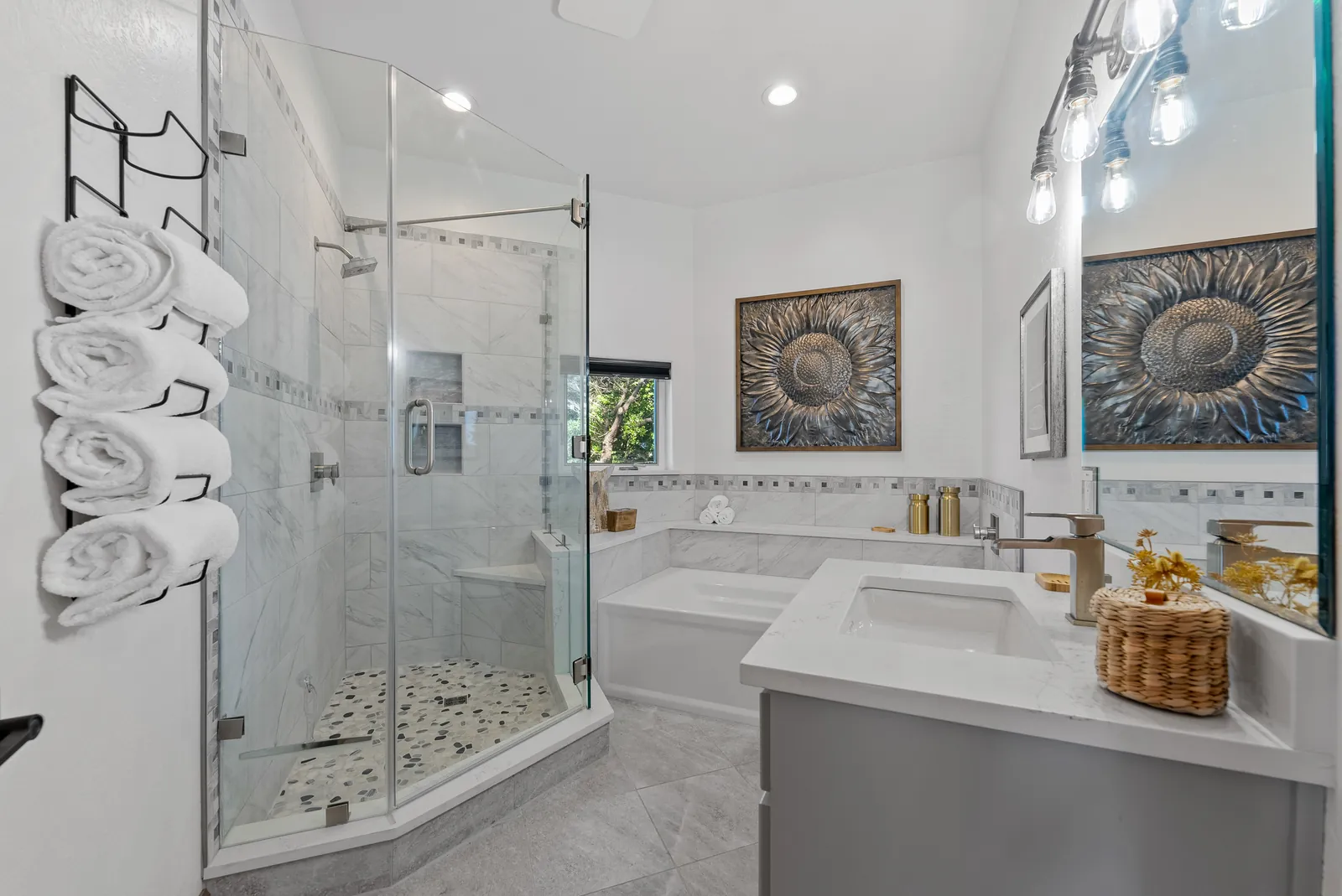 Pirate Cove Retreat, property photo 116