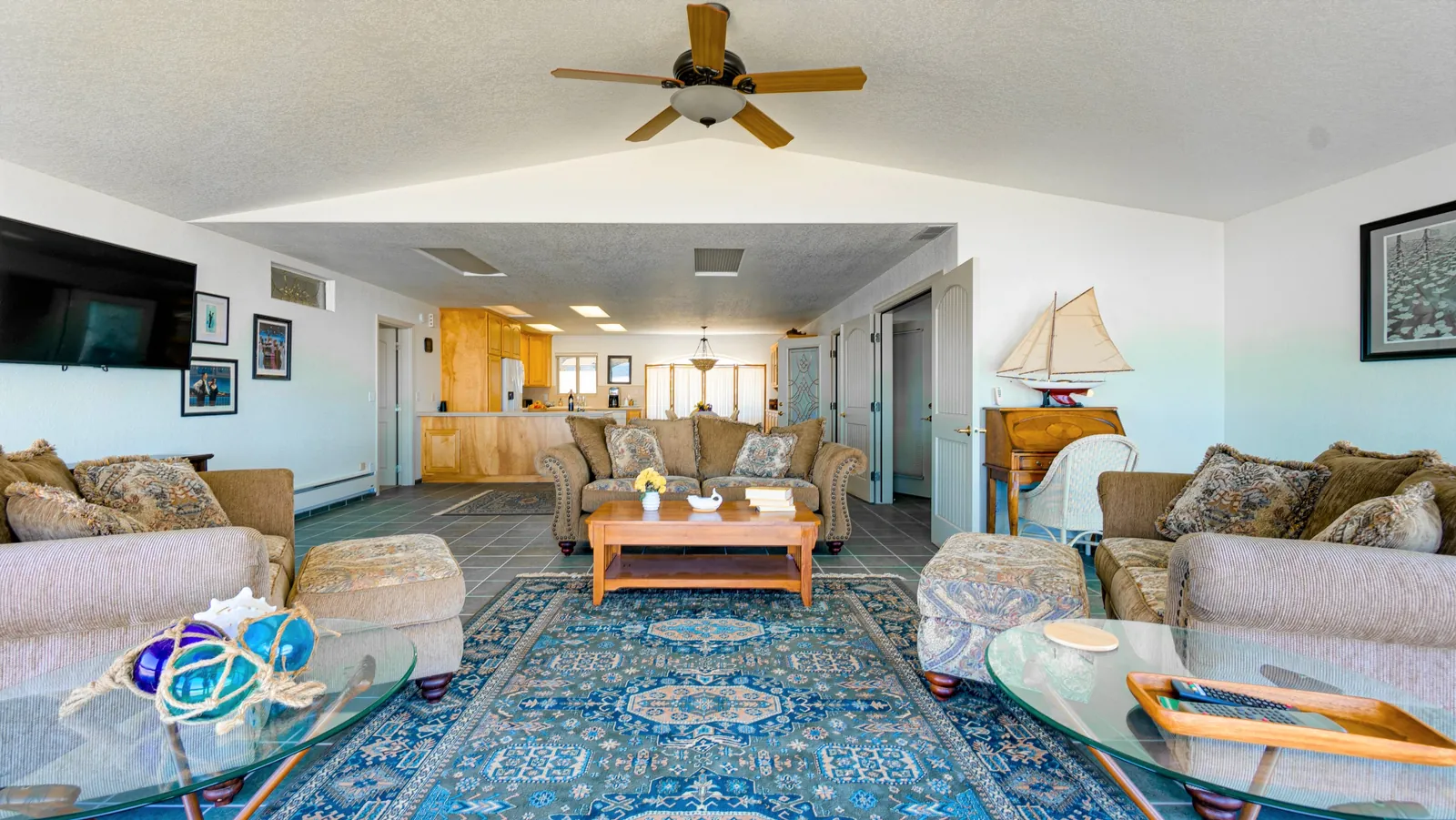 Queen Bee of Gold Beach, property photo 79