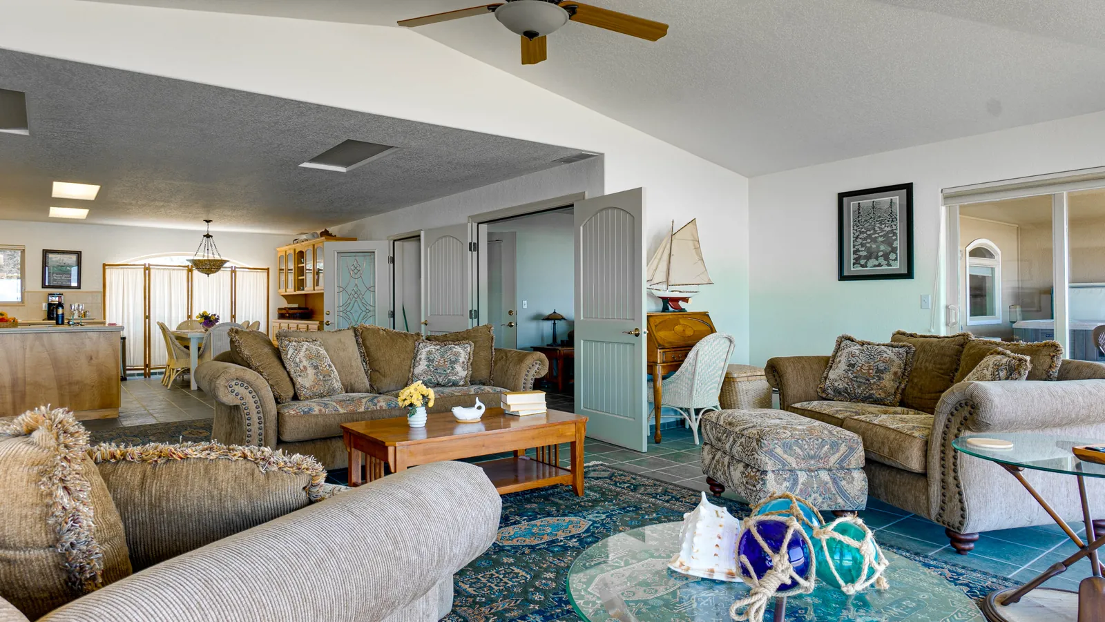 Queen Bee of Gold Beach, property photo 85