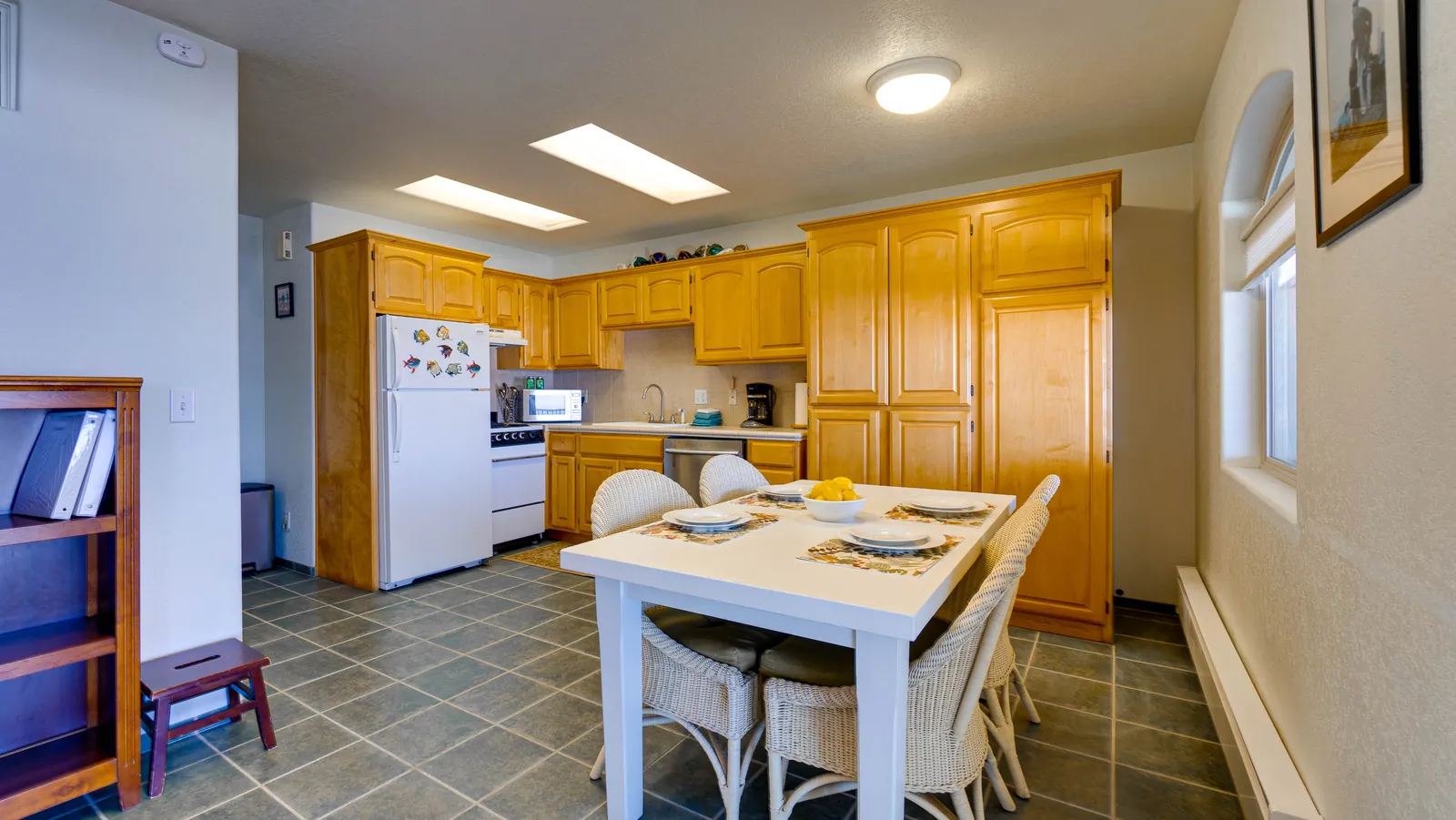 Queen Bee of Gold Beach, property photo 111