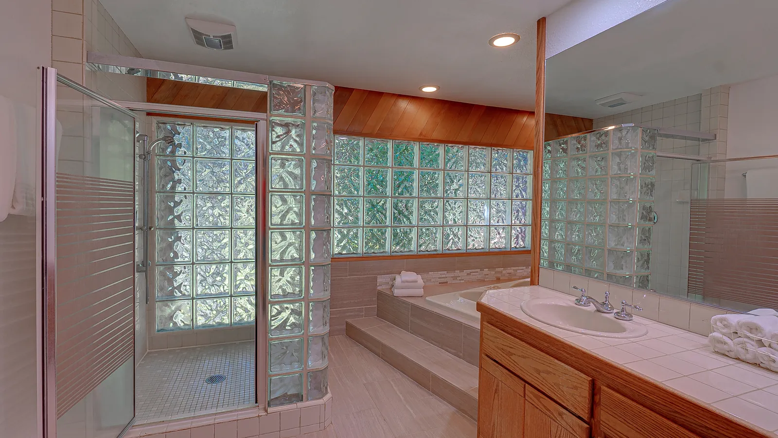 Rogue Keystone Lodge, property photo 73