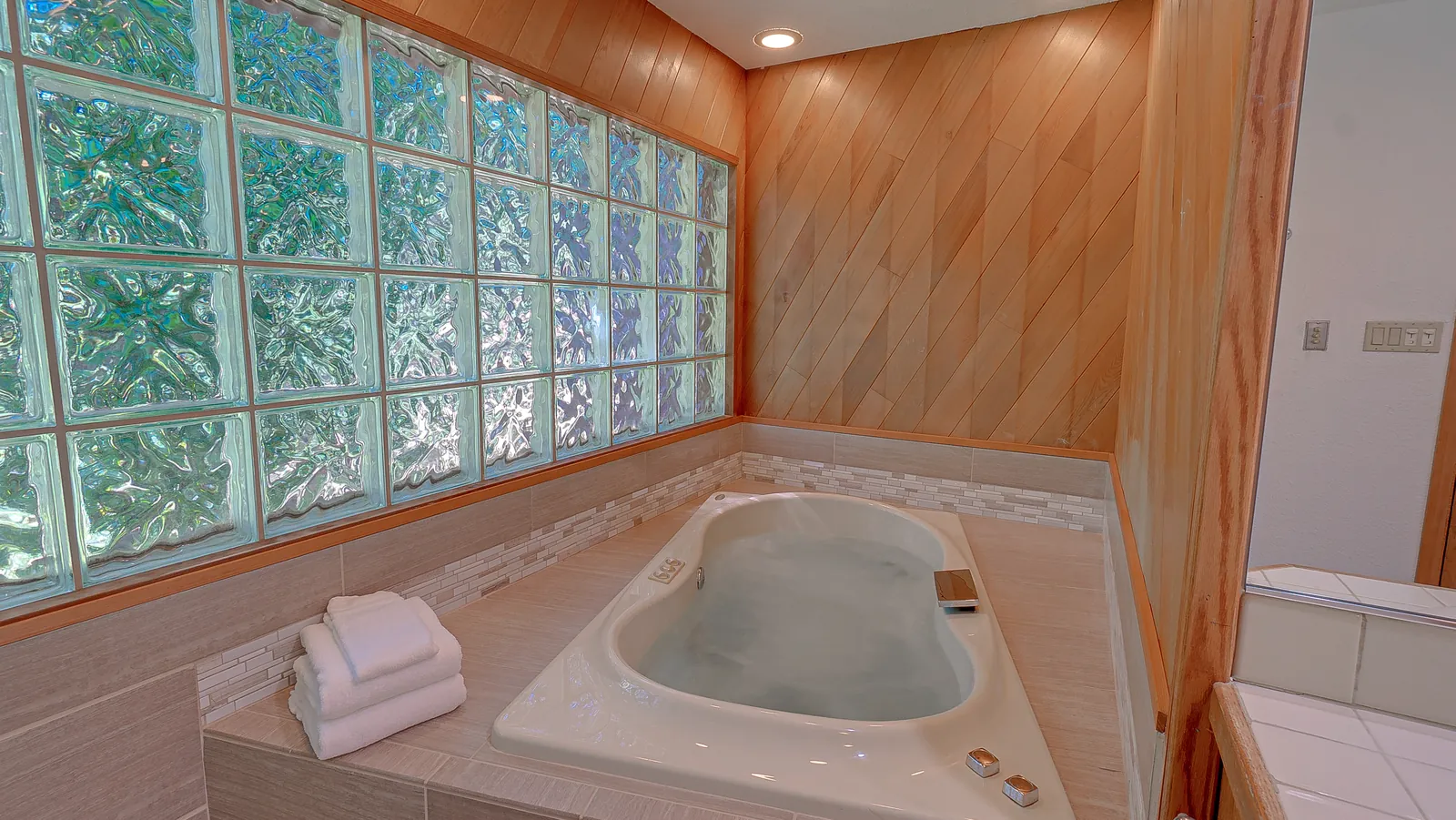 Rogue Keystone Lodge, property photo 85