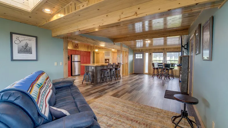Sand Ranch, property photo 8